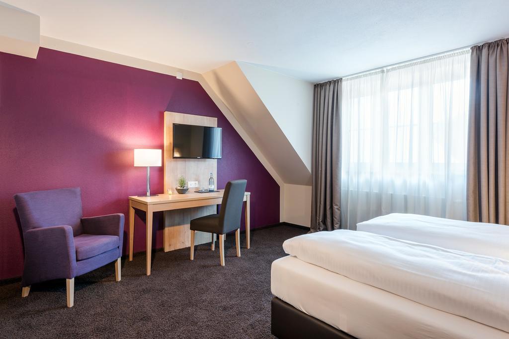 Die Post Hotel บาด โกรเนนบาค ห้อง รูปภาพ